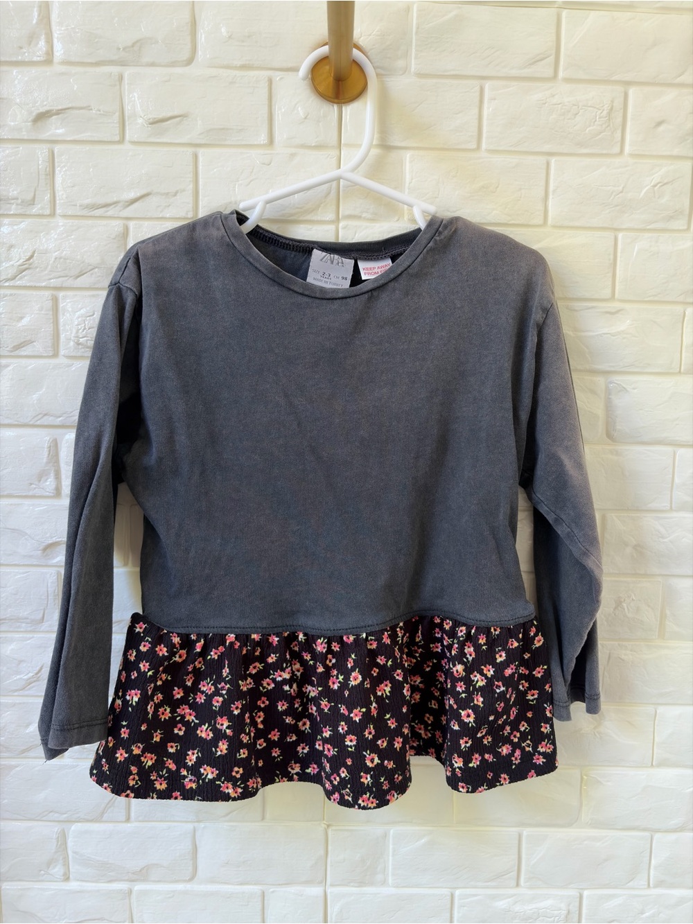 Zara Gray Long-Sleeve Top with Black Floral Hem